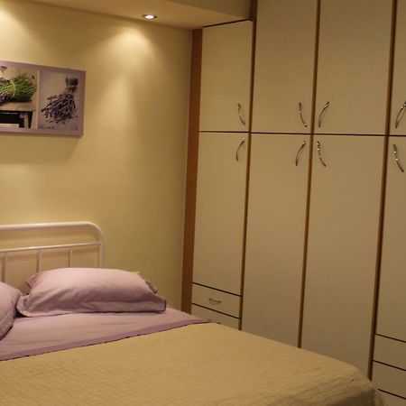 Cozy Studio Apartment In Pireus Extérieur photo