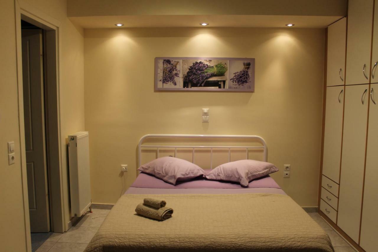 Cozy Studio Apartment In Pireus Extérieur photo