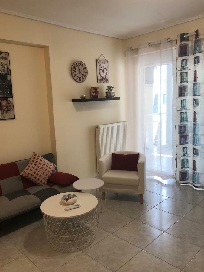 Cozy Studio Apartment In Pireus Extérieur photo