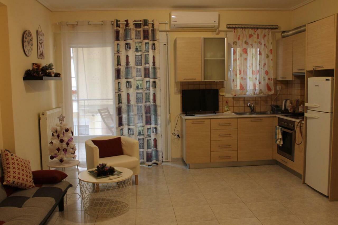 Cozy Studio Apartment In Pireus Extérieur photo